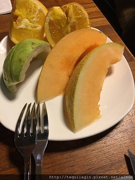 IMG_9144.jpg IMG_9144.jpg