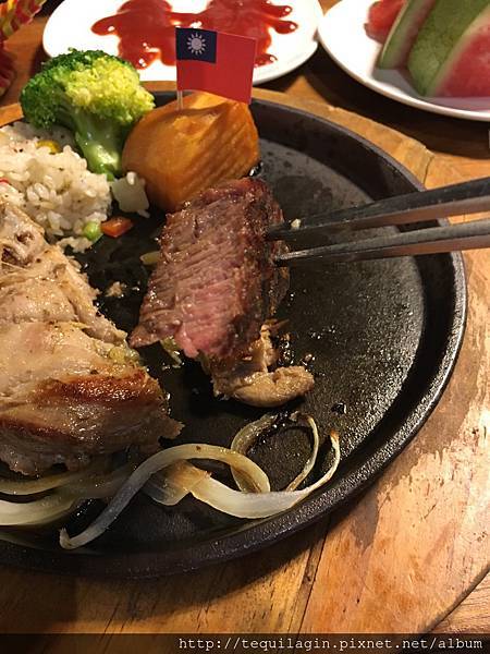 IMG_9151.jpg IMG_9151.jpg