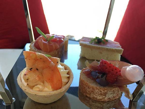 26734368_1870062846339885_3206256702221038175_n.jpg 26734368_1870062846339885_3206256702221038175_n.jpg