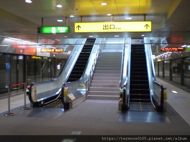 R4 高雄國際機場站 江子翠 新靜天空 痞客邦