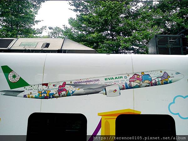 33TR_819_B63_知本站6車山側-3.JPG