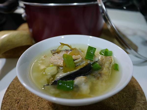 20151013鮭魚味噌湯-2.JPG