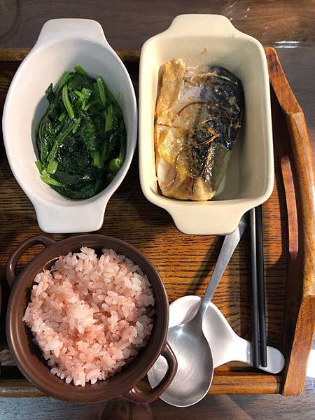 台北時尚產後護理之家入住分享#月子餐點內容如何呢?