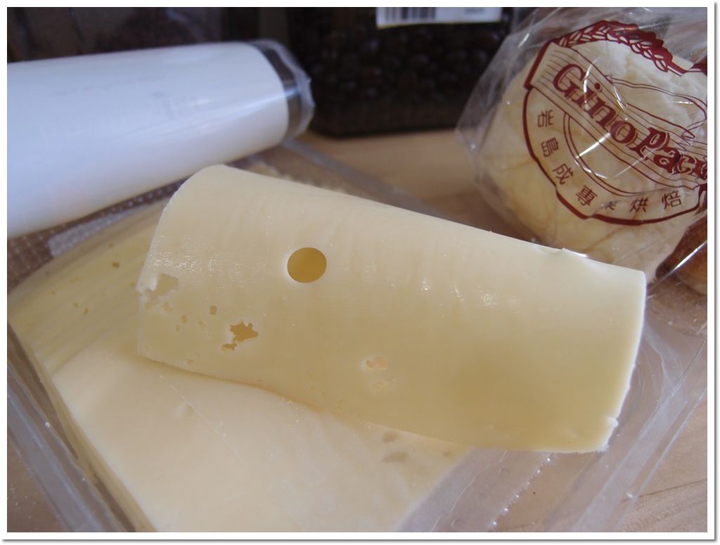 Emmental cheese slice