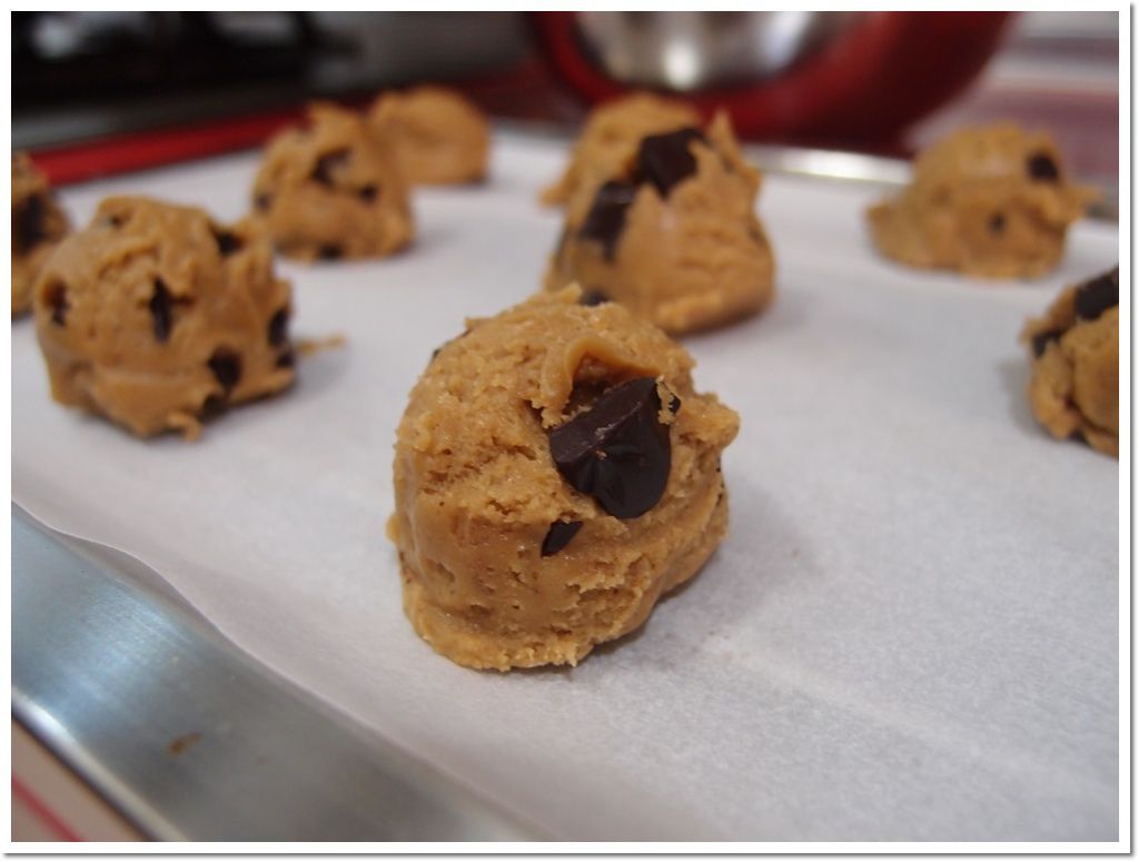 chocolate chip cookies2