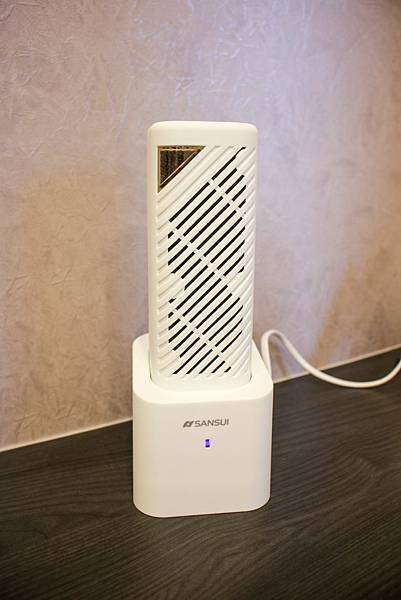 體驗【SANSUI 山水】MIT台灣製造小植淨除濕器 史