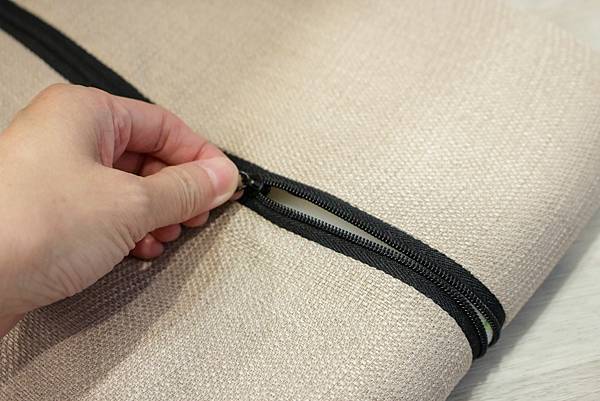 懶骨頭界的百變金剛LazyUP懶人墊2.0:可坐可趴可躺可靠 懶骨頭界的百變金剛LazyUP懶人墊2.0:可坐可趴可躺可靠