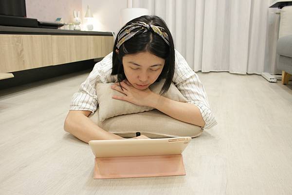 懶骨頭界的百變金剛LazyUP懶人墊2.0:可坐可趴可躺可靠 懶骨頭界的百變金剛LazyUP懶人墊2.0:可坐可趴可躺可靠