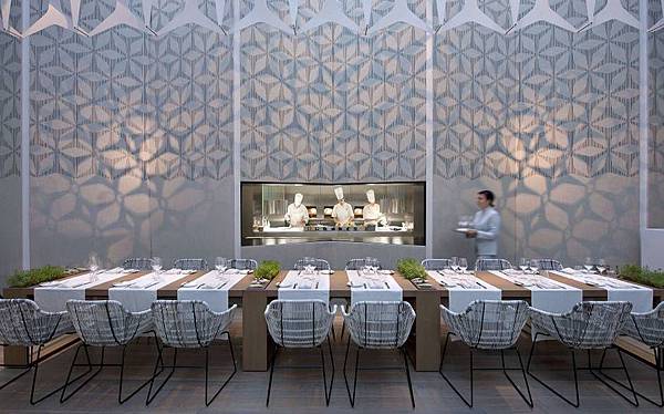 Mandarin+Oriental+Barcelona+Moments+restaurant.jpg Mandarin+Oriental+Barcelona+Moments+restaurant.jpg