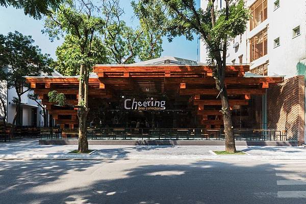 cheering-restaurant-in-hanoi-h200115-n-5.jpg cheering-restaurant-in-hanoi-h200115-n-5.jpg