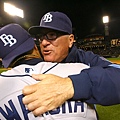 Joe Maddon, Akinori Iwamura.jpg