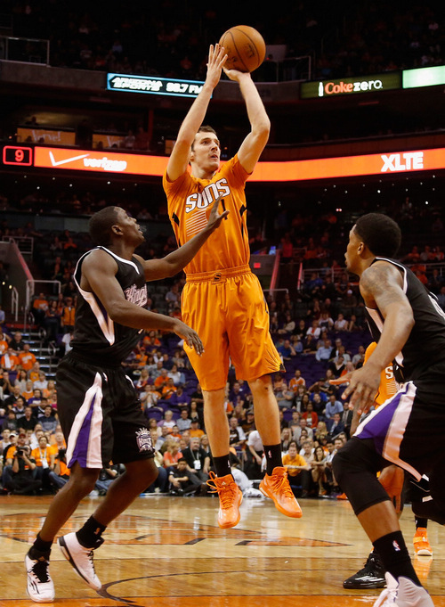 Goran+Dragic+Sacramento+Kings+v+Phoenix+Suns+LrNhyM2hng9x.jpg Goran+Dragic+Sacramento+Kings+v+Phoenix+Suns+LrNhyM2hng9x.jpg