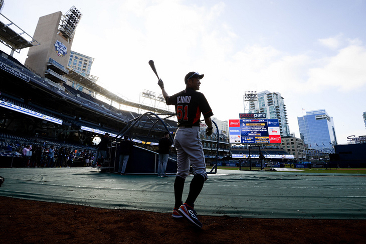 Ichiro+Suzuki+Miami+Marlins+v+San+Diego+Padres+_lSH81qsANWx.jpg