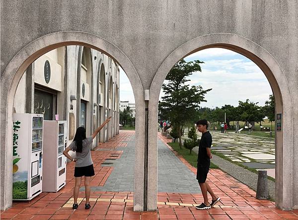 IMG_1655A.jpg IMG_1655A.jpg