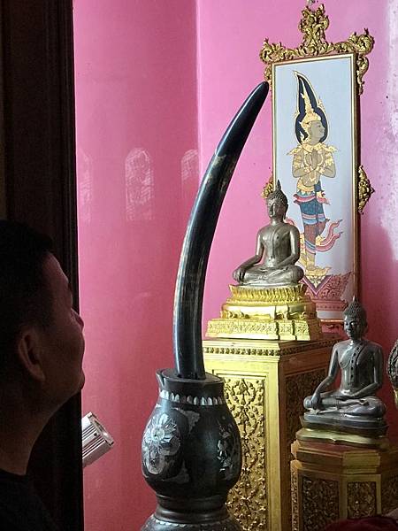 【泰國清萊】有小吳哥窟之稱的玉佛寺