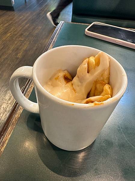 【日本北海道】函館小丑漢堡 LUCKY PIERROT「碼頭 【日本北海道】函館小丑漢堡 LUCKY PIERROT「碼頭