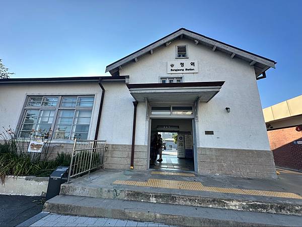 20250829-030 海岸列車