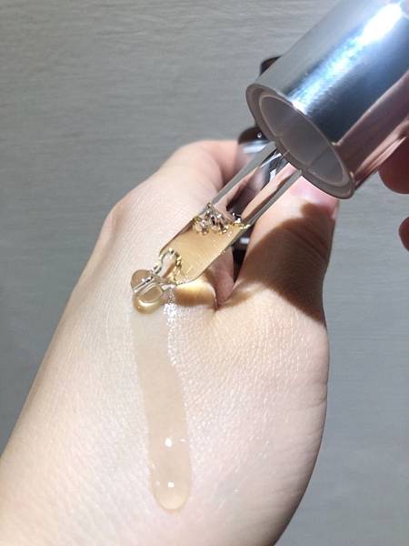 VICHY薇姿15%維他命C超導安瓶,安瓶推薦,維他命C,加強提亮