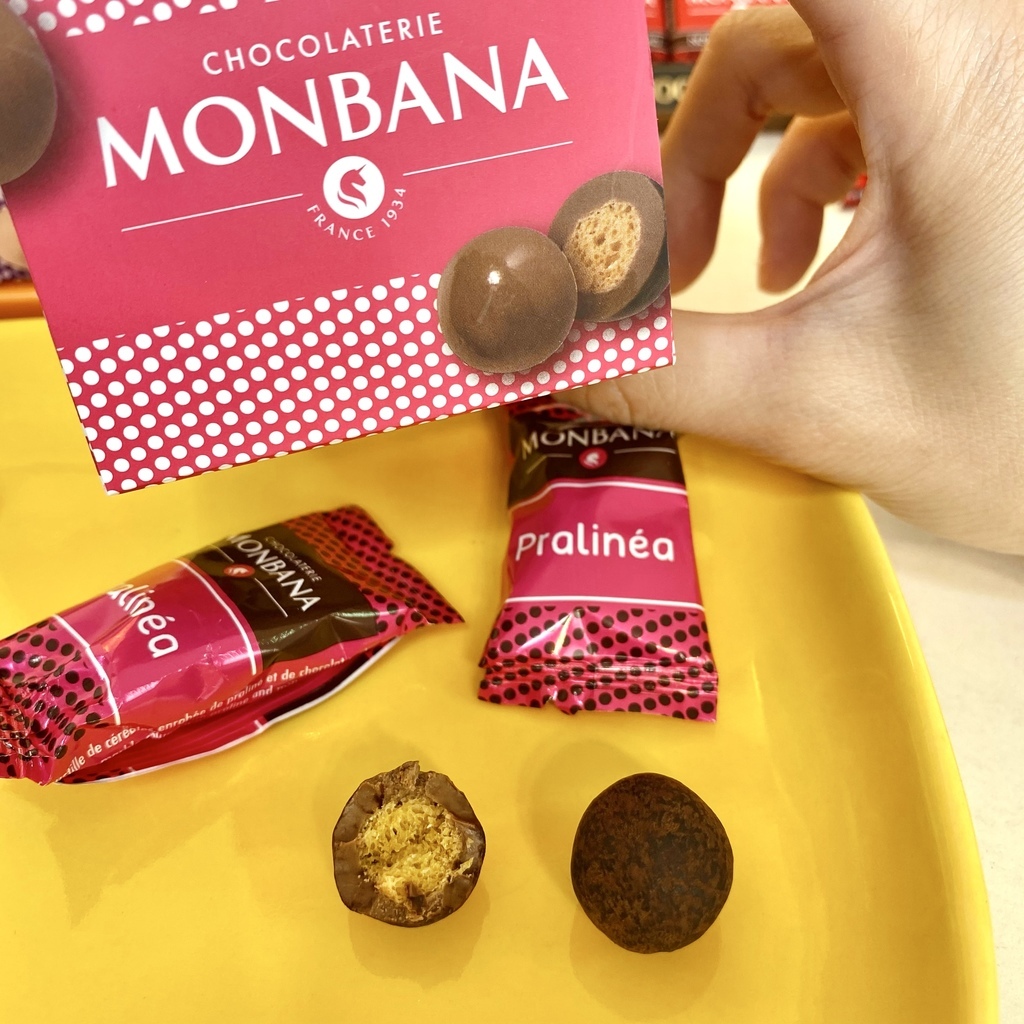 開箱 精品巧克力大賞 Monbana 法國巧克力第一品牌超好吃的巧克力務必全系列掃貨 之前costco絕版的巧克力 現在全家買的到囉 小口丸子開箱生活大小物