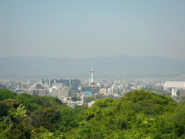 從清水寺可以看到京都ㄟ