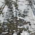 Tire tracks on light snow 12-18-2016.jpg