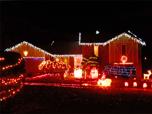 Neighbor%5Cs Christmas lights 12-26-2016.jpg