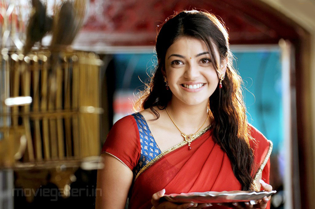 brindavanam_kajal_agarwal_stills_wallpapers_01