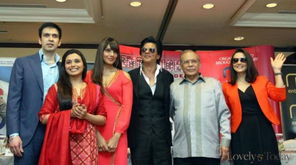 14126.88188917.konferensi-pers-shah-rukh-k-608