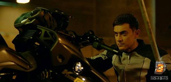 aamir-khan-still-from-film-dhoom-3_138476856130