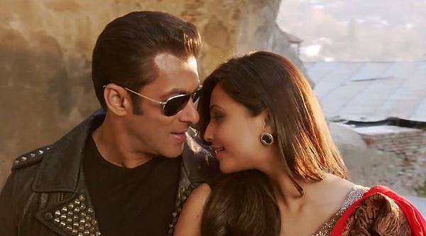 salman-khan-daisy-shah-still-from-tere-naina-jai-ho_138803973190