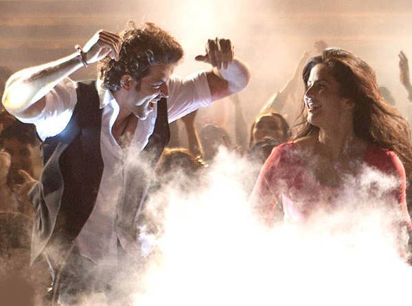 hrithik-roshan-katrina-kaif_140982359550