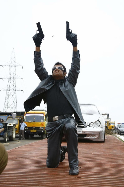 Endhiran-Stills-Sep10-3.jpg