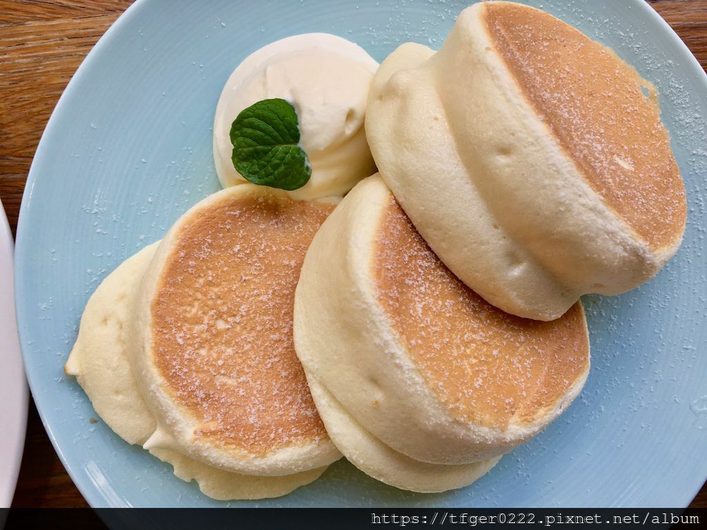 [食記] [台中西屯]真心想私藏的名單~入口鬆餅