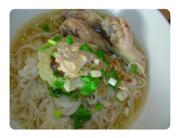 雞肉苦瓜麵.jpg