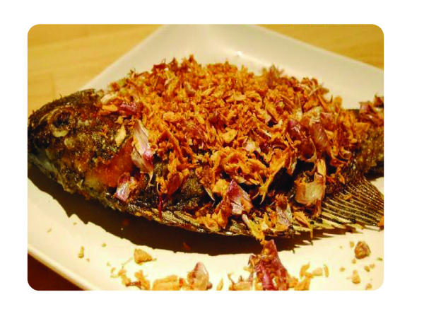 魚炸胡椒粉蒜茸.jpg