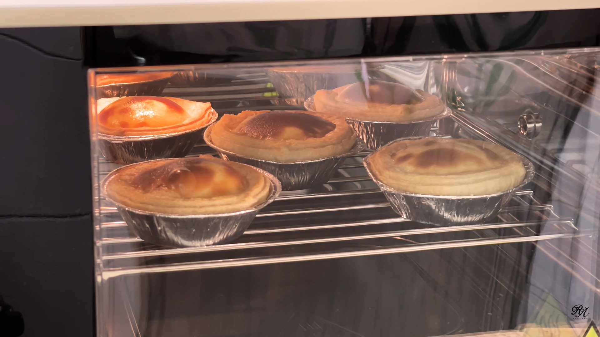 氣炸烤箱.jpg SANSUI 山水 12L旋風溫控智能氣炸烤箱SAF-553N 超好用的自動轉烤/不鏽鋼內膽 分享我的氣炸烤箱料理