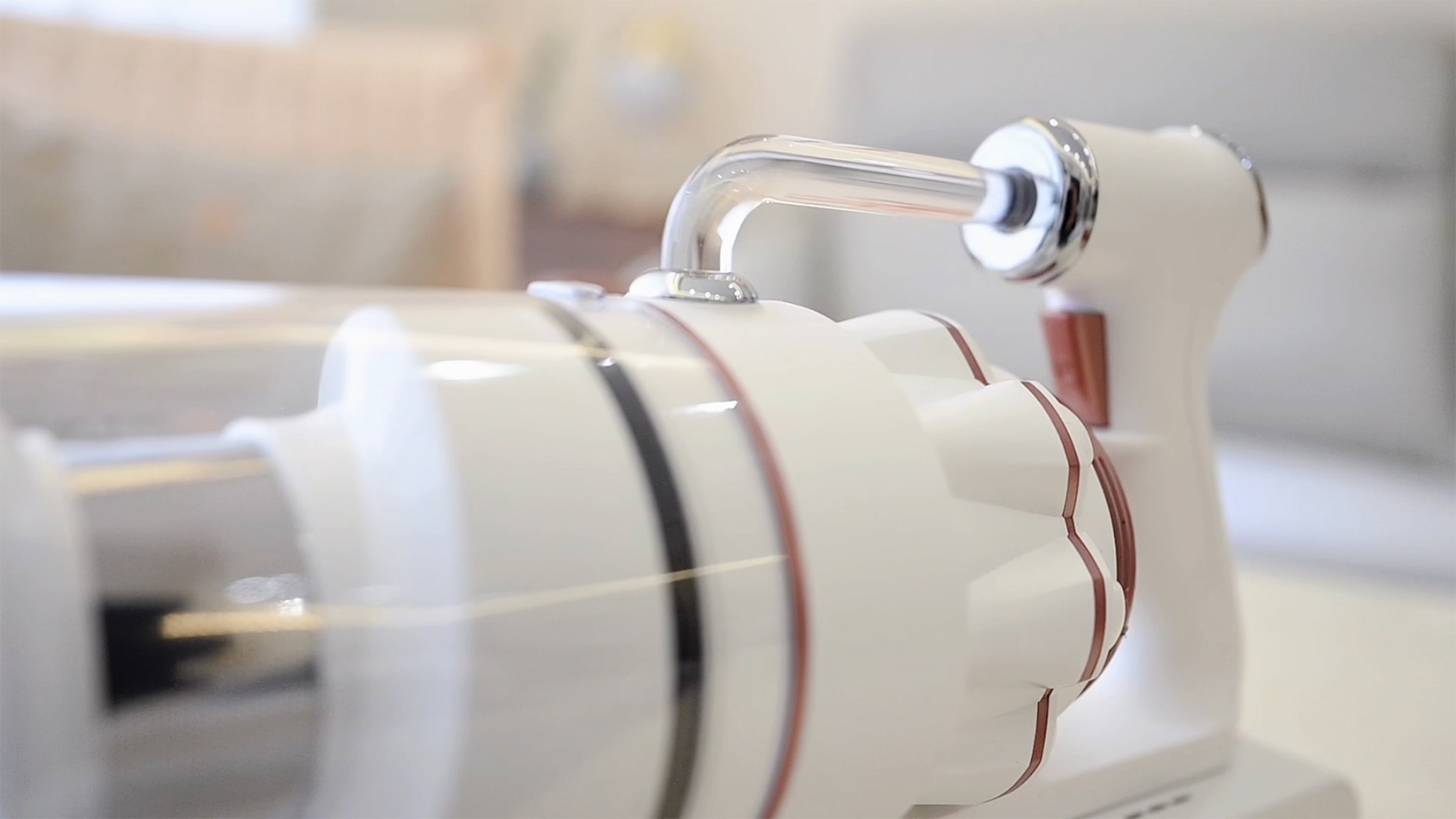 吸塵器開箱.jpg 吸塵器開箱.jpg