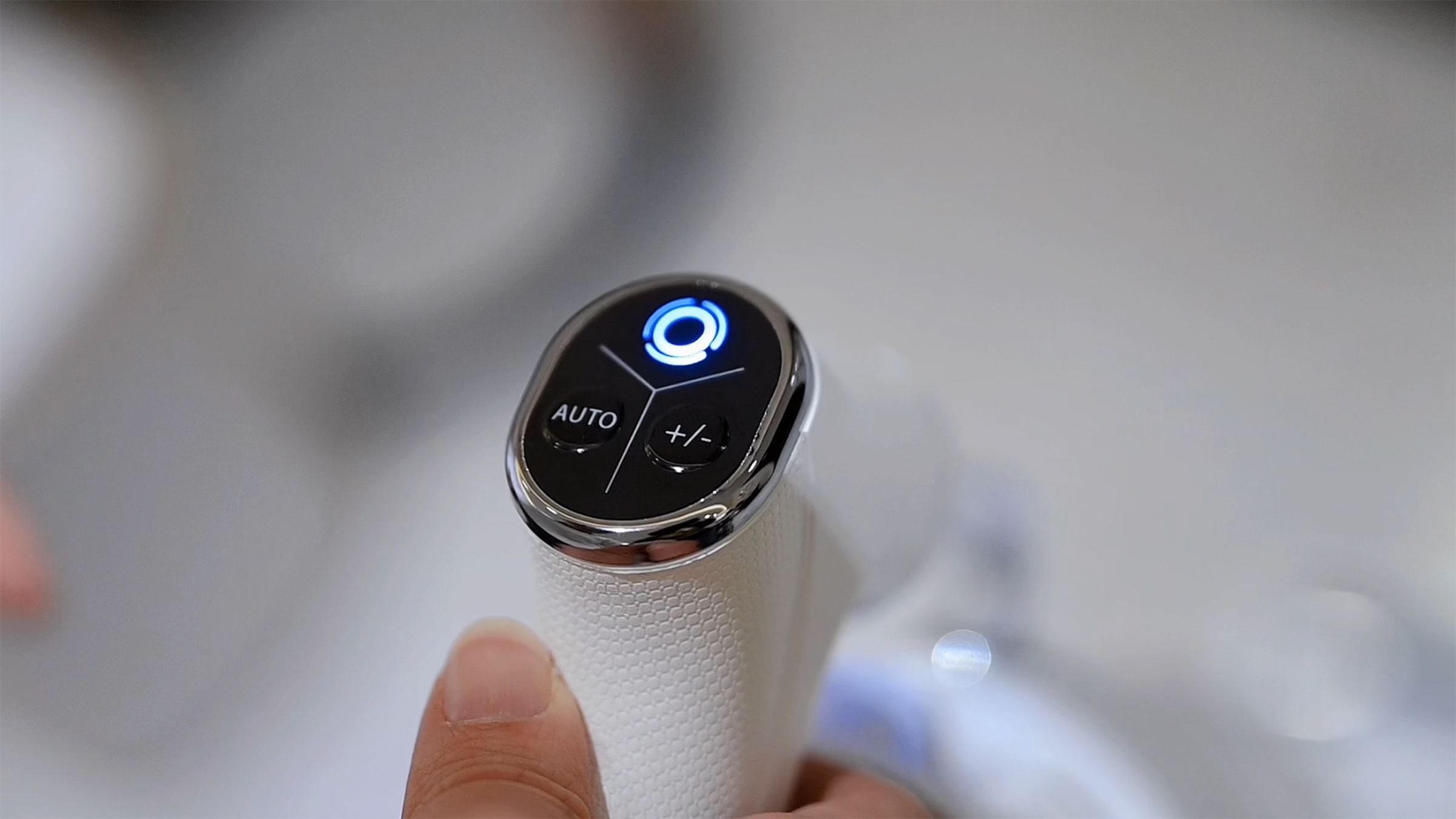 吸塵器開箱.jpg 吸塵器開箱.jpg