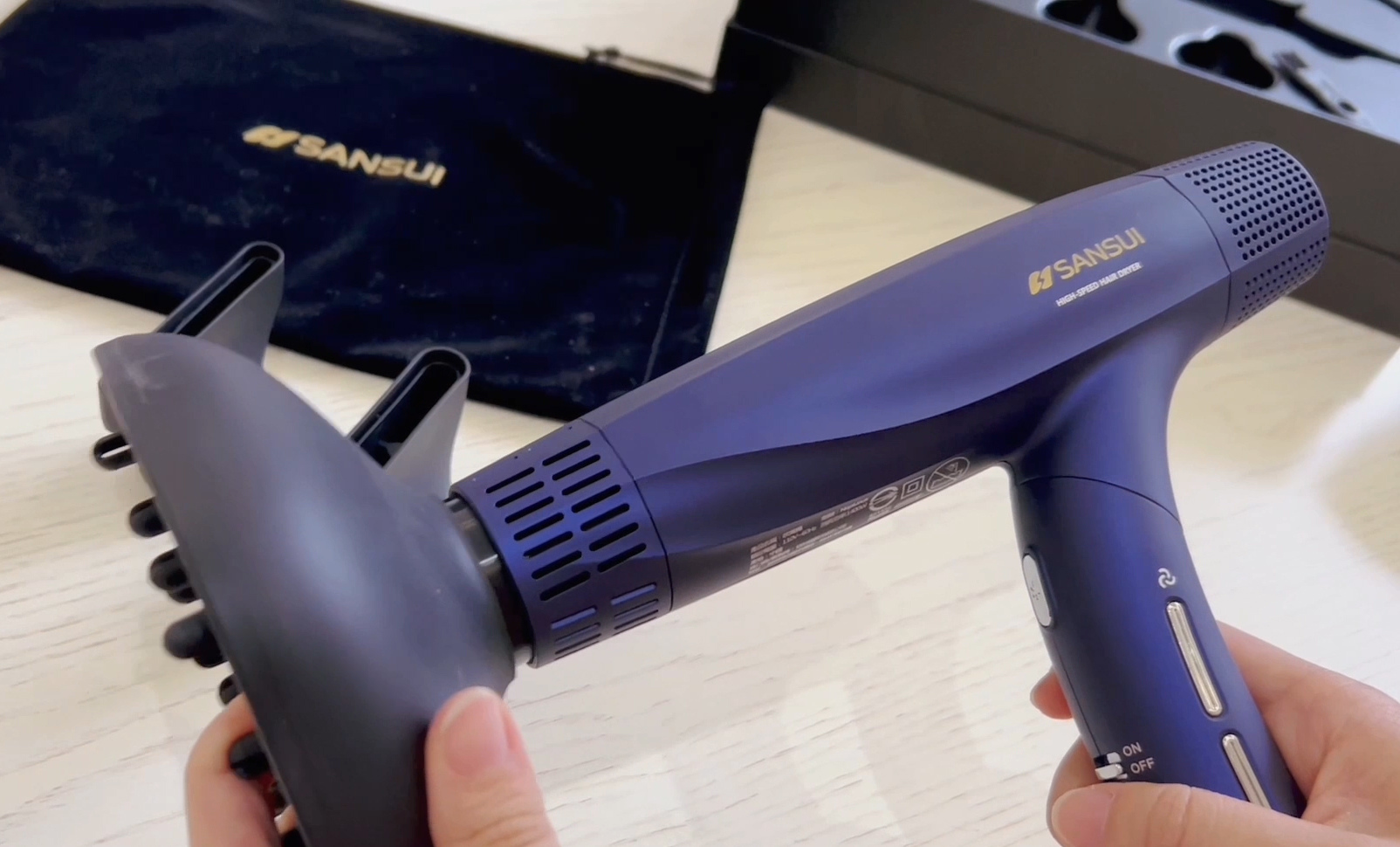 吹風機推薦.jpg SANSUI山水極勁正負離子高速吹風機❤速乾、抗毛躁、輕巧好攜帶