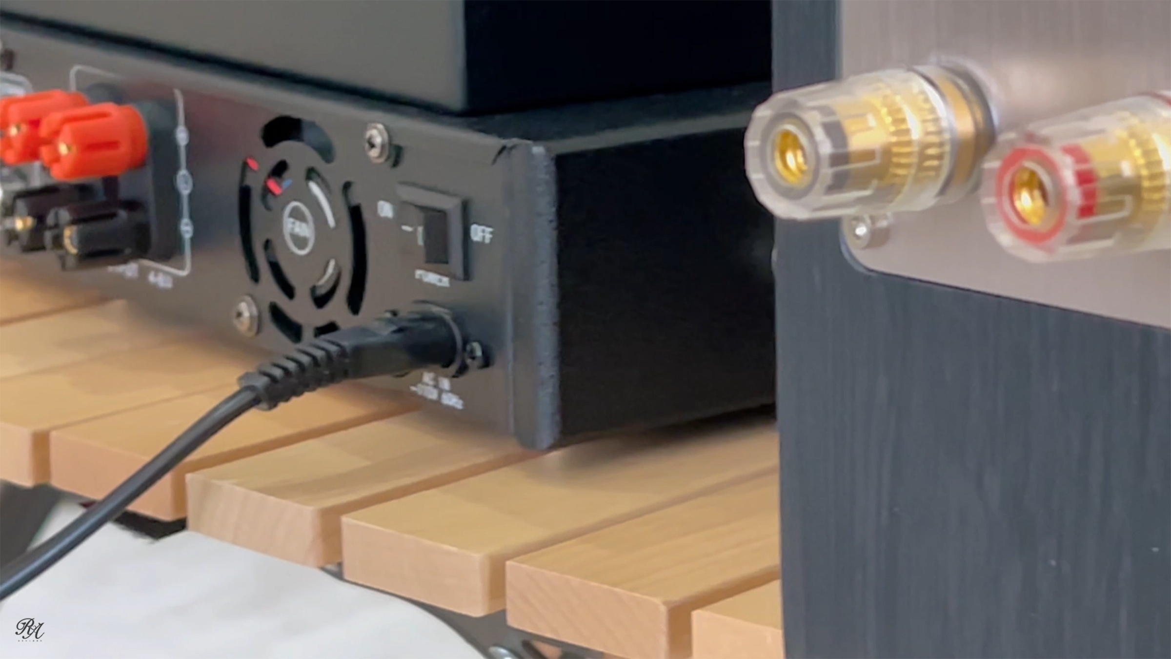 真空管音響.jpg 開箱|SANSUI山水 黑曜魂HI-FI數位真空管音響 小資也能擁有的奢華音色初體驗