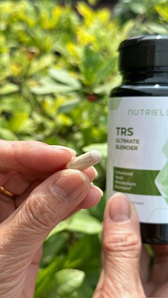 網路討論度極高!!!!維持窈窕人手一瓶的 “TRS 爆爆纖” 試用