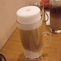 愛爾蘭咖啡  奶泡打到杯子上