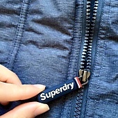 Superdry 風衣女款局部4.jpg