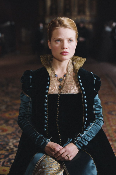 Princess of Montpensier 08.jpg Princess of Montpensier 08.jpg