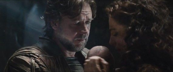 Man-of-Steel-Trailer-Images-Jor-El-Russell-Crowe-and-Lara-with-Baby-Kal-El-570x237.jpg