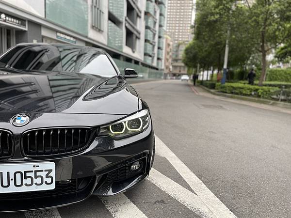 S__13189126 S__13189126