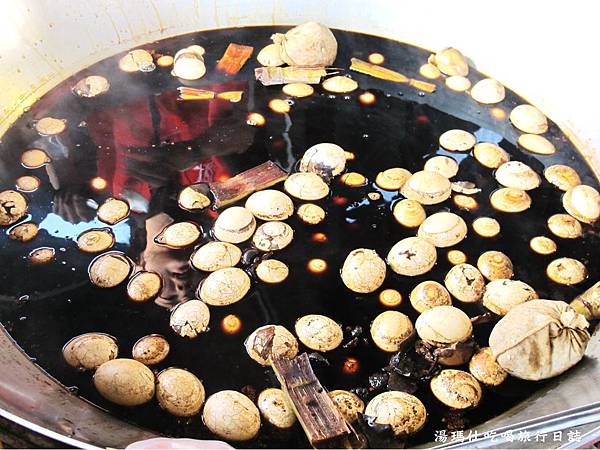 高雄必遊景點,高雄景點推薦,橋頭糖廠,十股文化園區,打鼓學校,煙囪劇場,高雄水中打鼓show_37