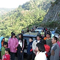 12輛車58人，真是狀觀！