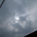 兩天都有薄雲遮日,讓我們不遭日曬