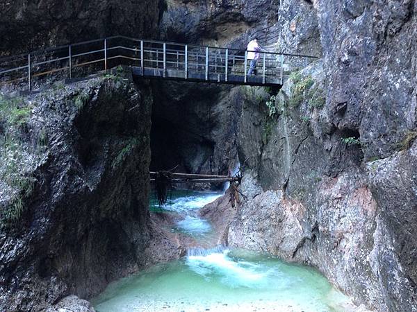 &ccedil;&hellip;&sect;&ccedil;&permil;&Dagger; 4 (7)